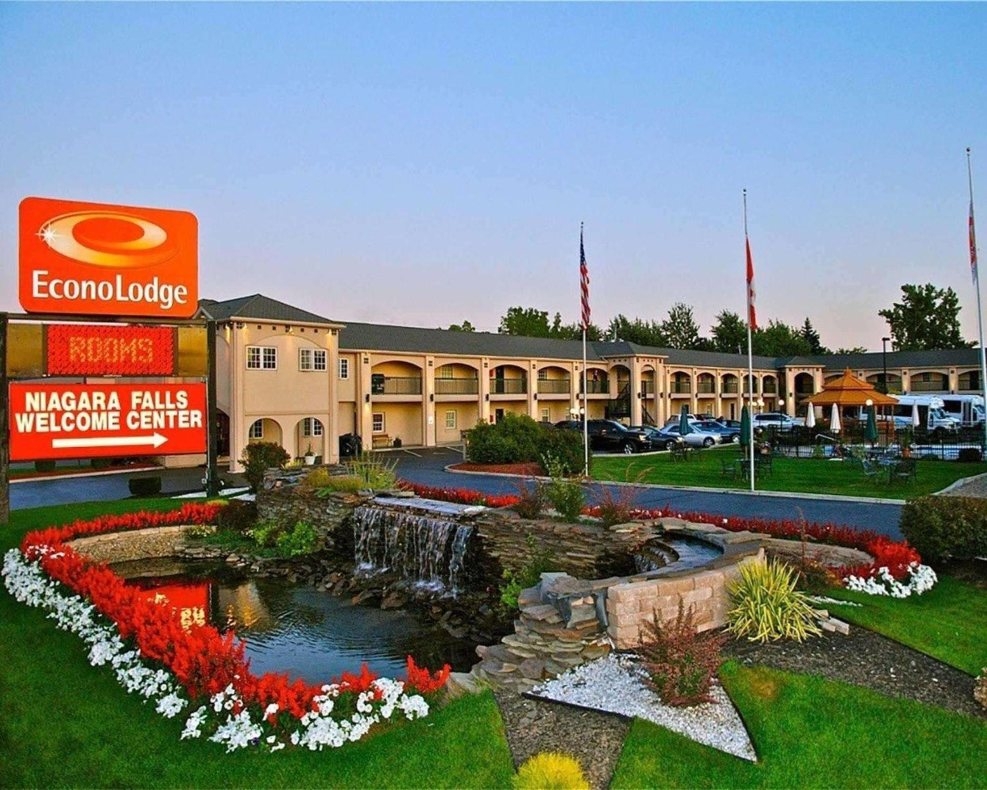 Where to Stay Near Table Rock Welcome Centre: 5 Airport Hotels Reviewed